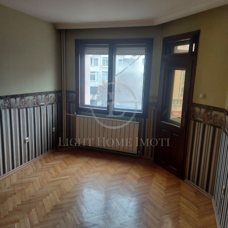 Te koop  3 slaapkamers Plovdiv , Karsjijaka , 140 m² | 24376886 - afbeelding [9]