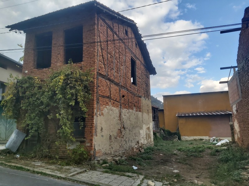 Na sprzedaż  Dom region Łowecz , Czerni Osam , 296 mkw | 83135721