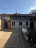 Продава КЪЩА, гр. Русе, Долапите, снимка 2