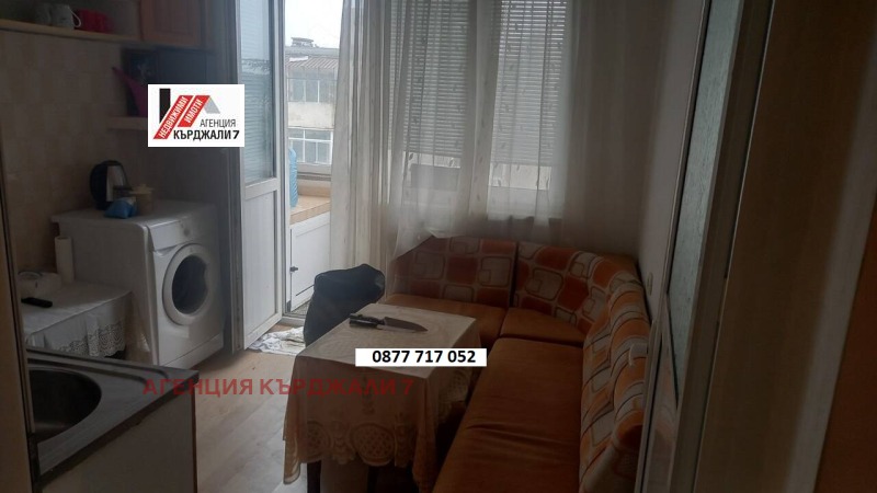 Продава 2-СТАЕН в град Кърджали, Център - 60 кв.м / 65 000 € » 127 128.95 лв., АГЕНЦИЯ КЪРДЖАЛИ 7