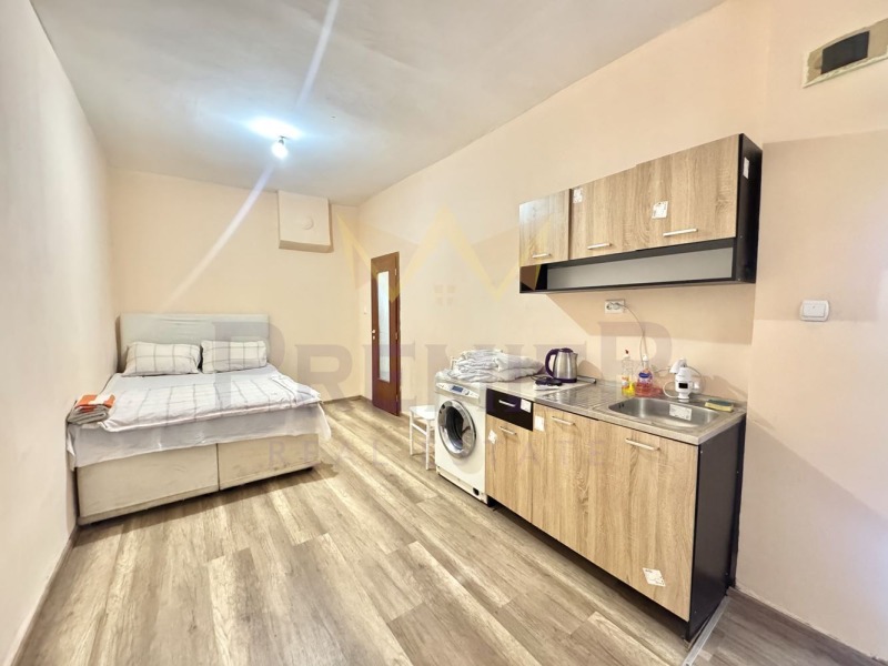 Продава КЪЩА в град Варна, Лятно кино Тракия - 100 кв.м / 410 000 € » 801 890.30 лв., ИМОТИ ПРЕМИЕР