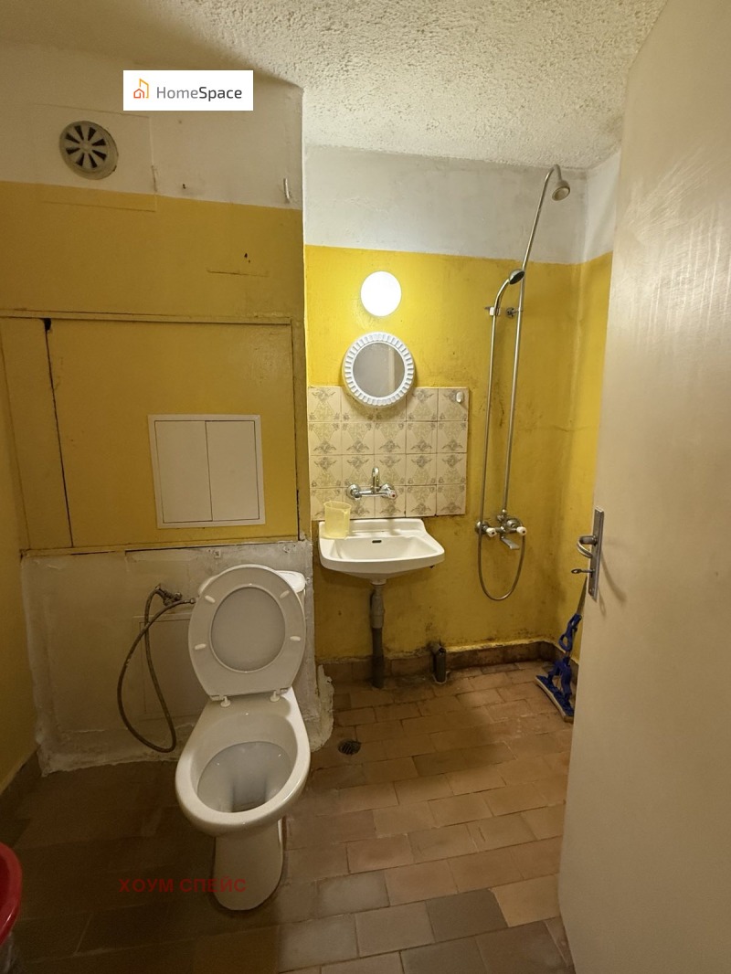 Продава  3-стаен град София , Банишора , 70 кв.м | 14133977 - изображение [10]