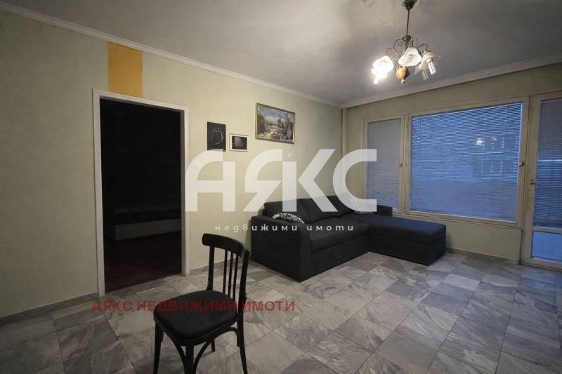 Продава 3-СТАЕН, гр. София, Люлин 7, снимка 2 - Апартаменти - 53084634
