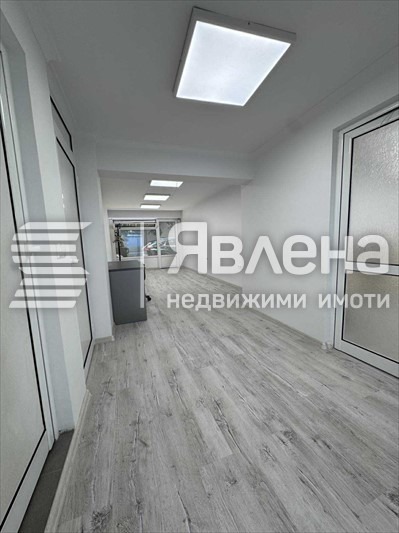 Продава ОФИС, гр. Варна, Колхозен пазар, снимка 4 - Офиси - 53226643