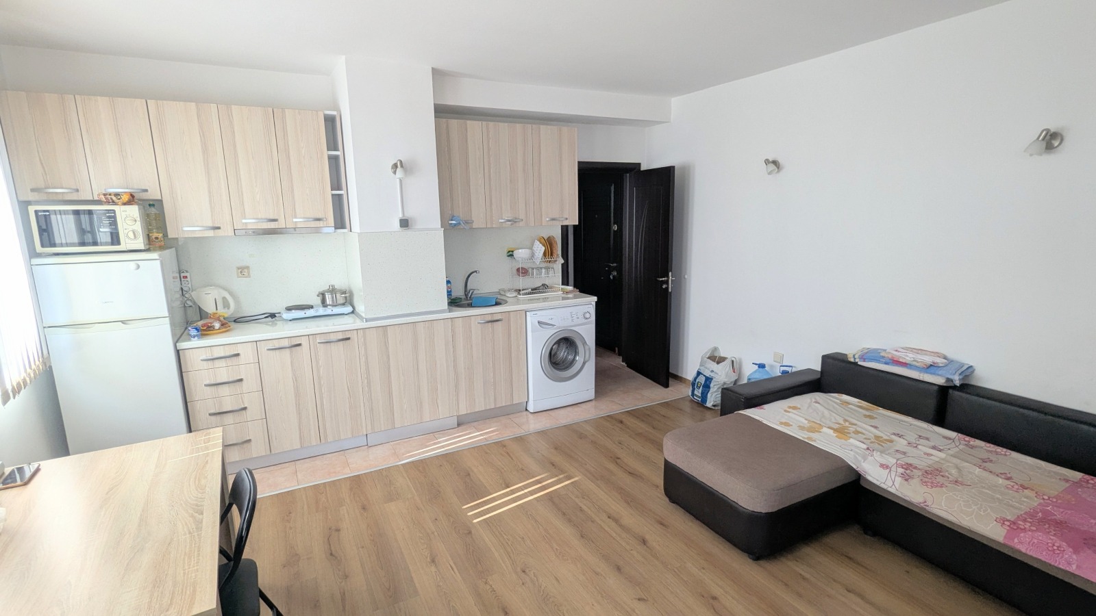 Продава 2-СТАЕН, гр. Бургас, Сарафово, снимка 6 - Апартаменти - 55220757