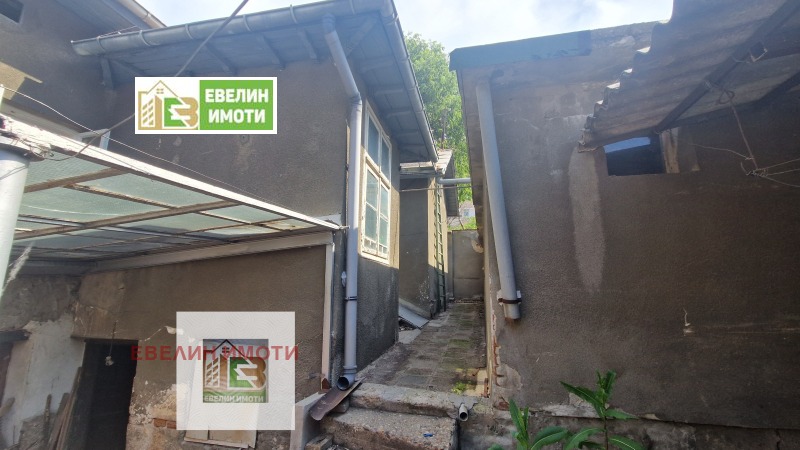 Продава КЪЩА в град Русе, Център - 140 кв.м / 170 000 € » 332 491.10 лв., ЕВЕЛИН ИМОТИ