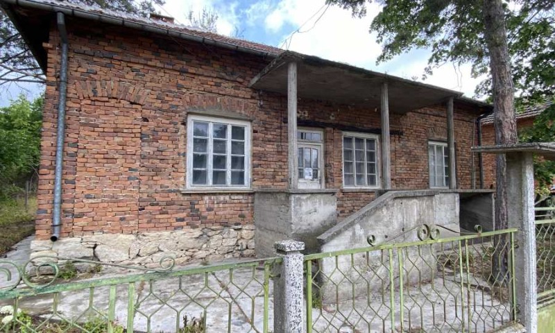 Продава КЪЩА в област Видин, с. Макреш - 85 кв.м / 12 222 € » 23 904.15 лв., СУПРИММО ОФИСИ В СТРАНАТА