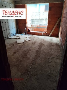 1 dormitorio Vazrozhdentsi, Kardzhali 3