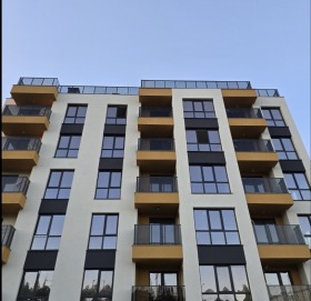 1 quarto Poduiane, Sofia