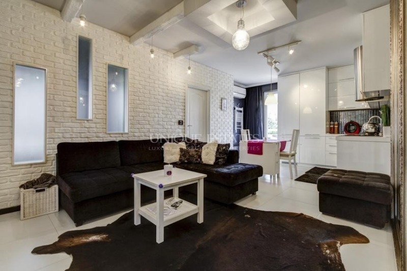 À vendre  1 chambre Sofia , Pavlovo , 60 m² | 48757450