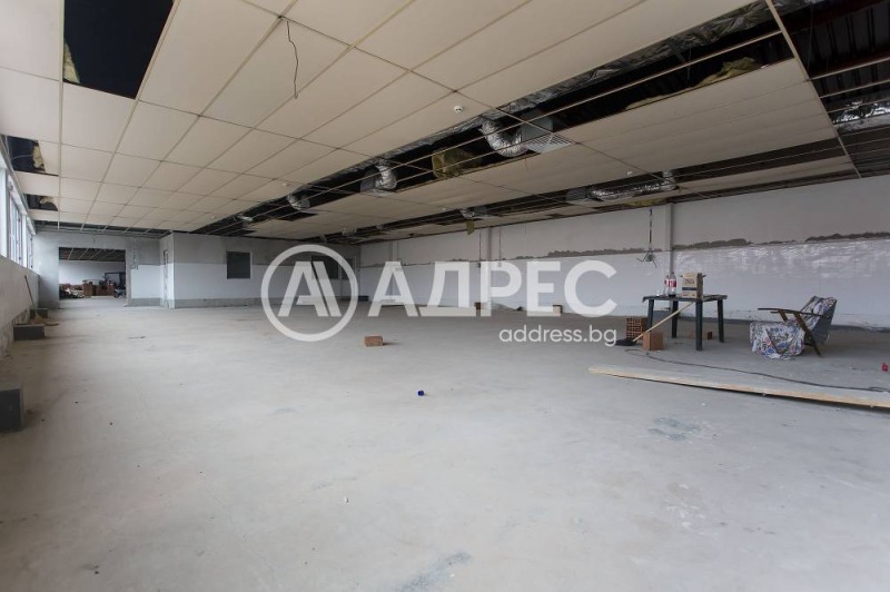 Продава СКЛАД, с. Хераково, област София област