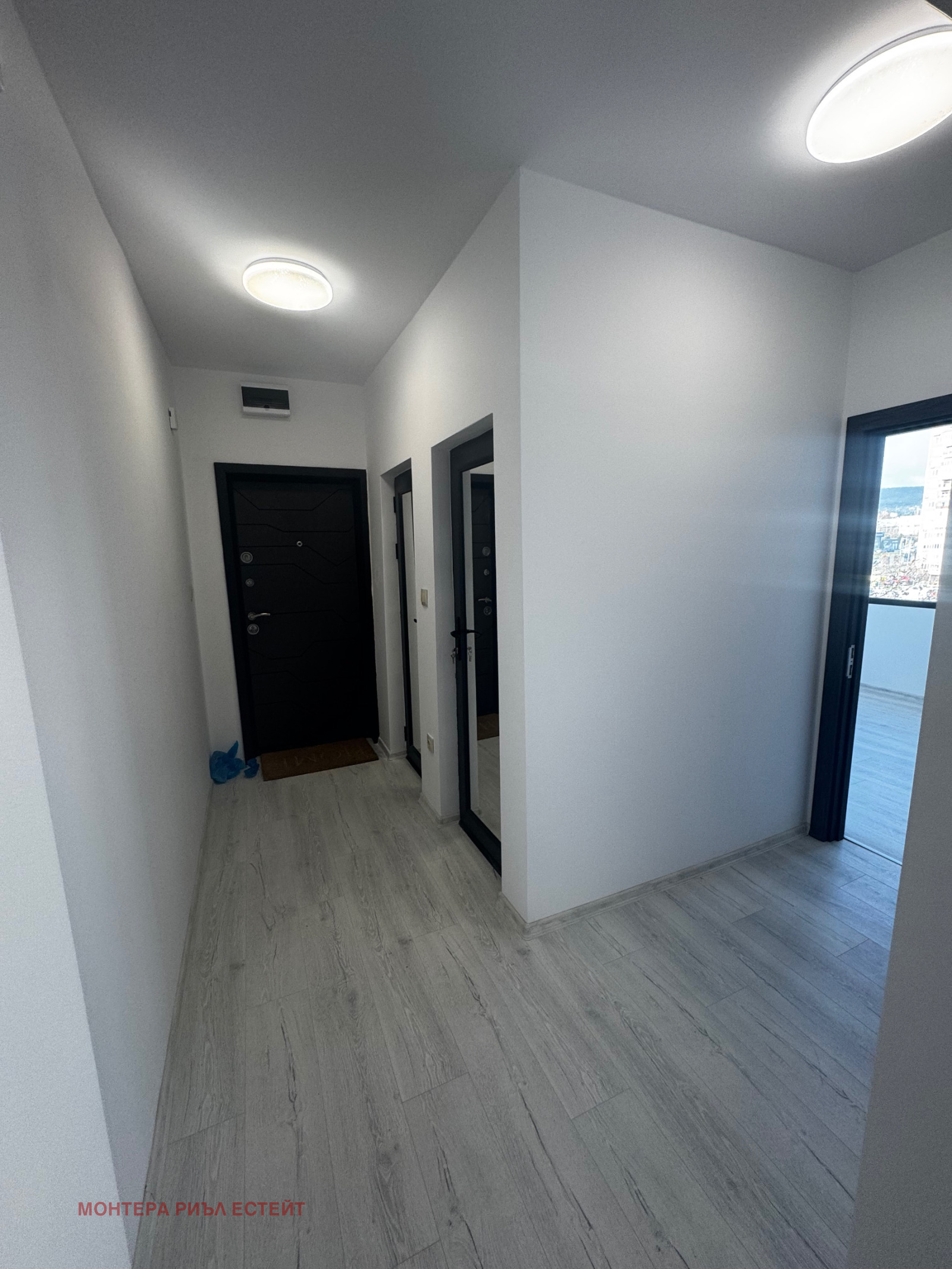 Продава 3-СТАЕН, гр. Варна, Младост 1