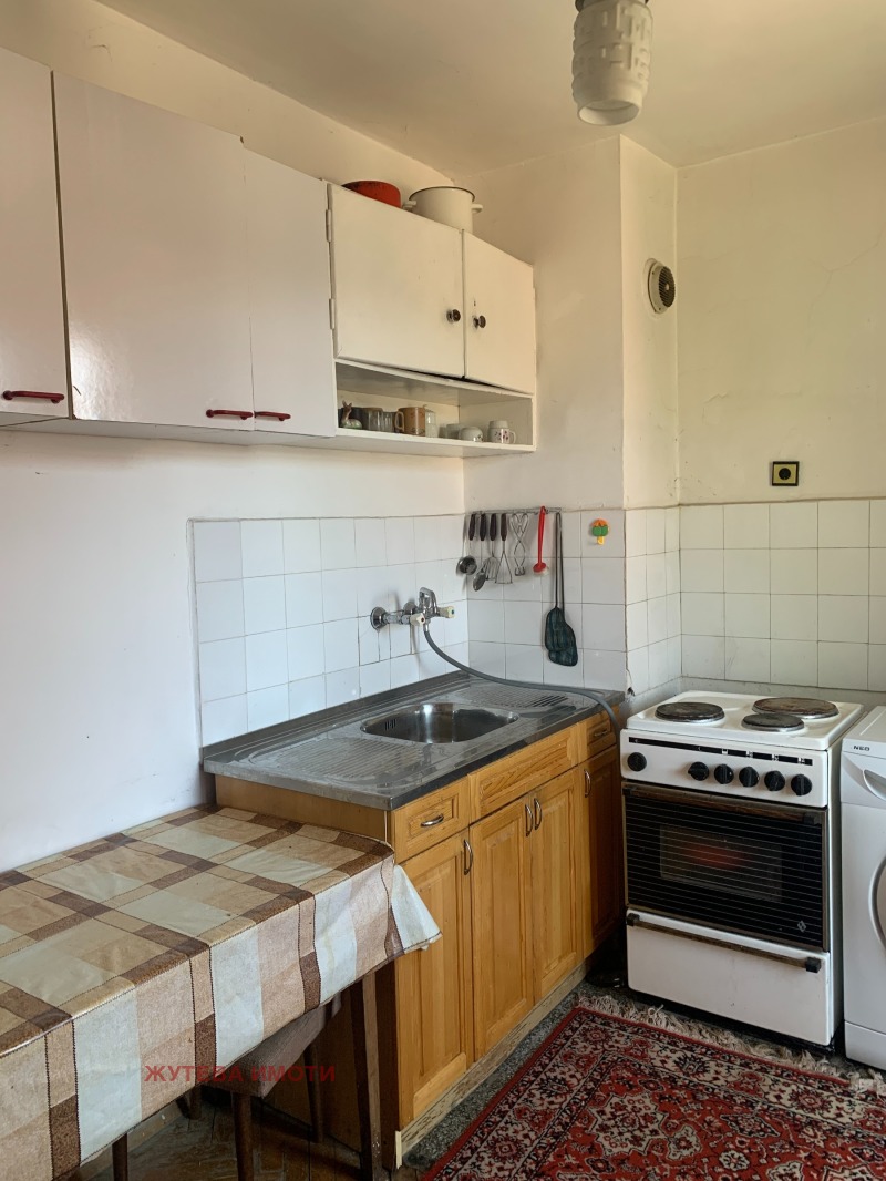 Продава  2-стаен област Пловдив , гр. Карлово , 67 кв.м | 16645319 - изображение [10]