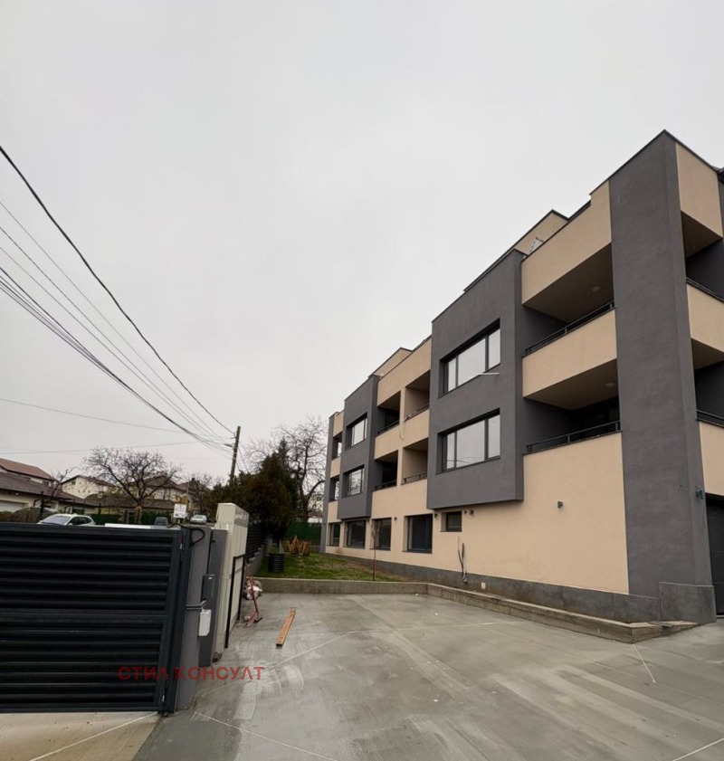 Продава 3-СТАЕН, гр. София, с. Лозен