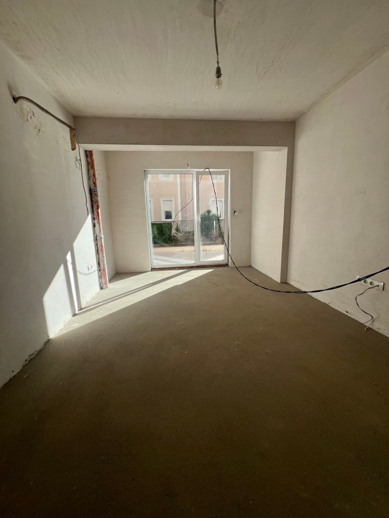 Продава 3-СТАЕН, гр. Пловдив, Остромила, снимка 7 - Апартаменти - 53052256