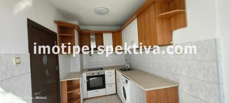 Продава МНОГОСТАЕН, гр. Пловдив, Кючук Париж