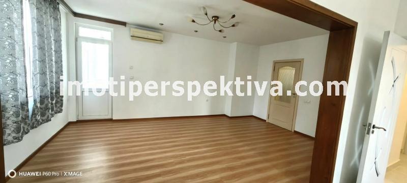 Продава МНОГОСТАЕН, гр. Пловдив, Кючук Париж, снимка 5 - Апартаменти - 52636624