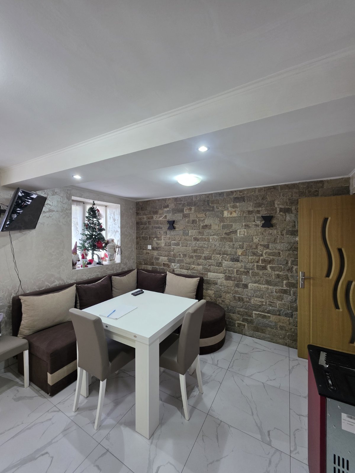 Продава КЪЩА, гр. Кула, област Видин, снимка 9 - Къщи - 54267513