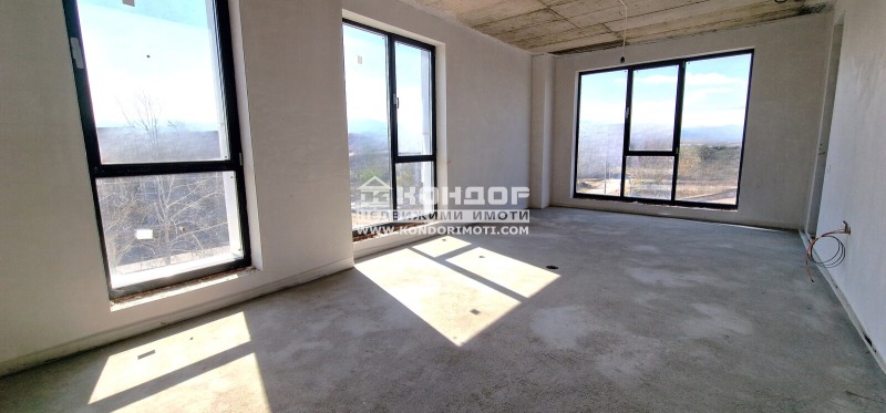 In vendita  2 camere da letto Plovdiv , Tsentar , 268 mq | 74876067