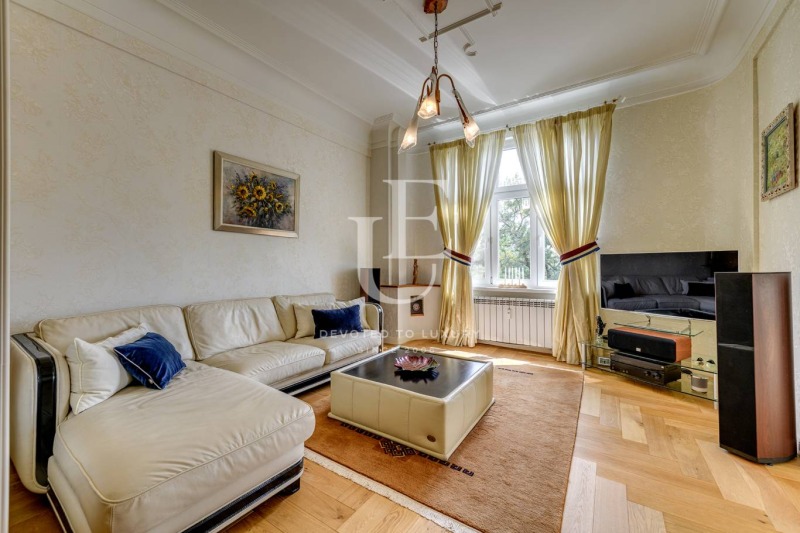 Продава  4-стаен град София , Център , 130 кв.м | 98978828 - изображение [2]