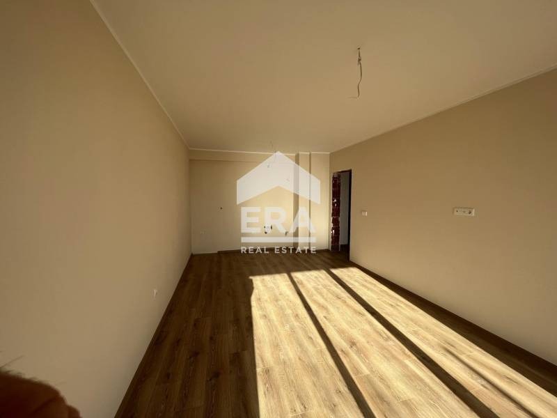 Te koop  Kantoor Varna , Izgrev , 91 m² | 20544404 - afbeelding [4]