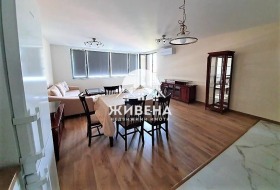 2 bedroom Operata, Varna 4