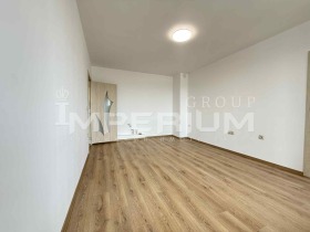 2 makuuhuonetta Kajsieva gradina, Varna
