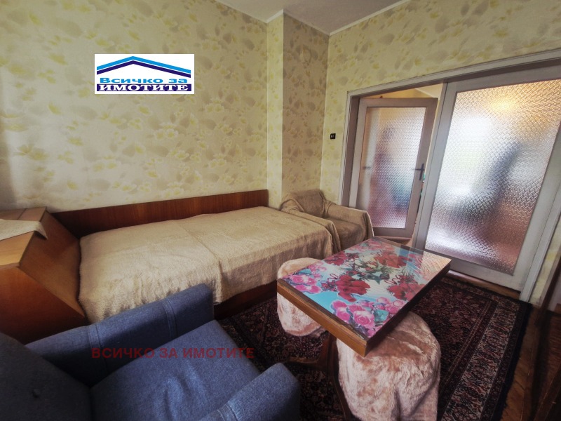 En venta  2 dormitorios Ruse , Zdravets , 82 metros cuadrados | 81466977 - imagen [3]