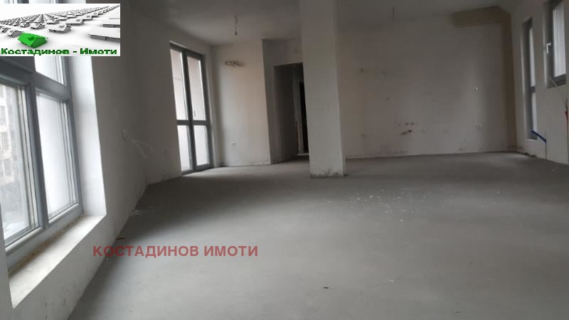 For Sale  3+ bedroom Plovdiv , Karshiyaka , 134 sq.m | 49896505 - image [2]
