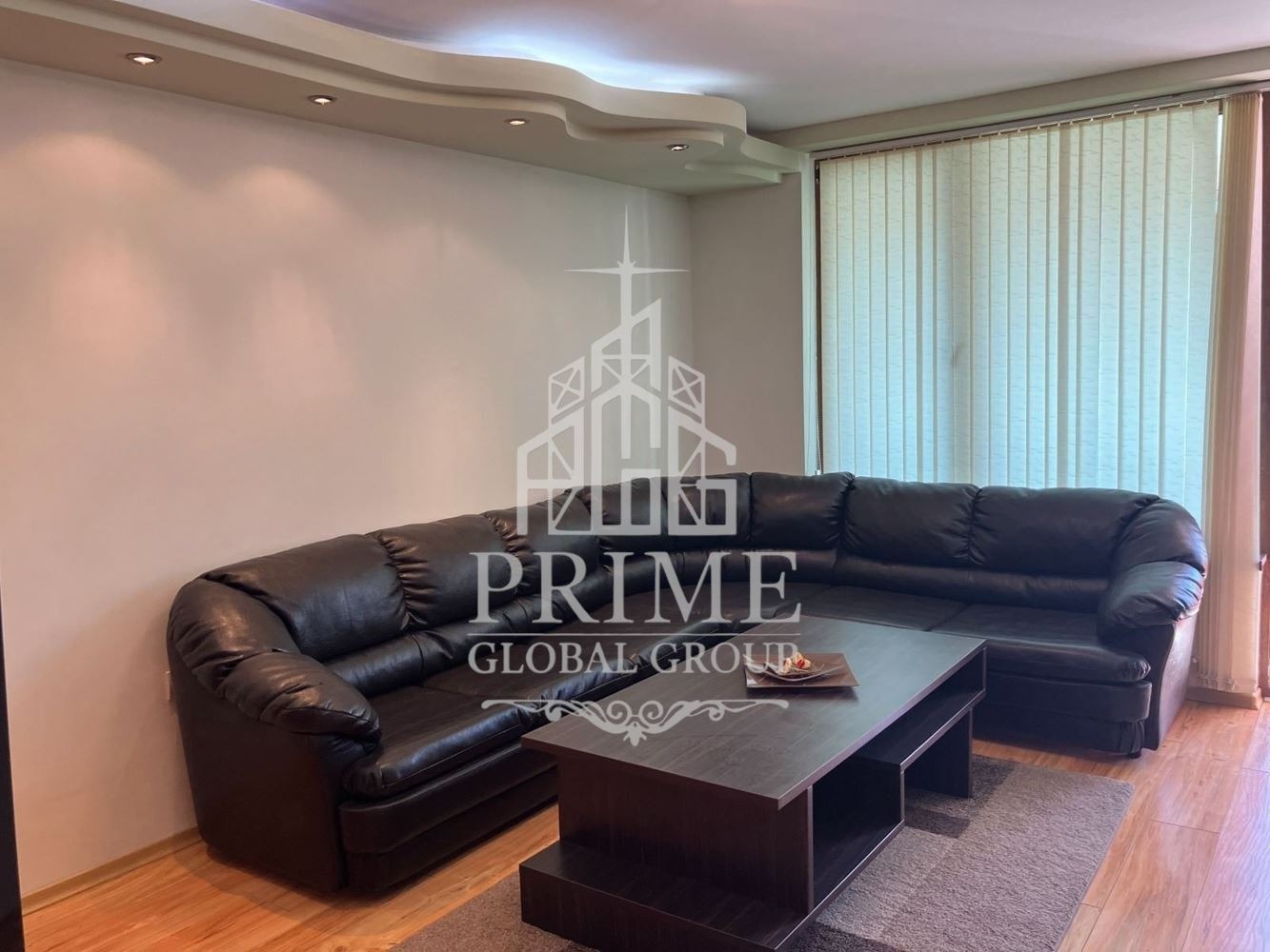 Продава 2-СТАЕН, гр. Варна, Базар Левски, снимка 2 - Апартаменти - 54746876