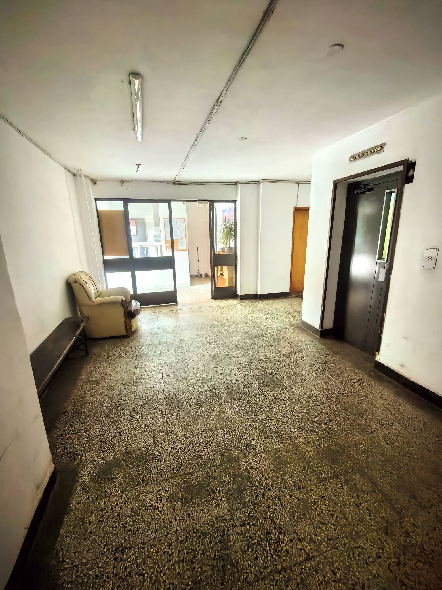 Продава 2-СТАЕН, гр. София, Дървеница, снимка 10 - Апартаменти - 55314023