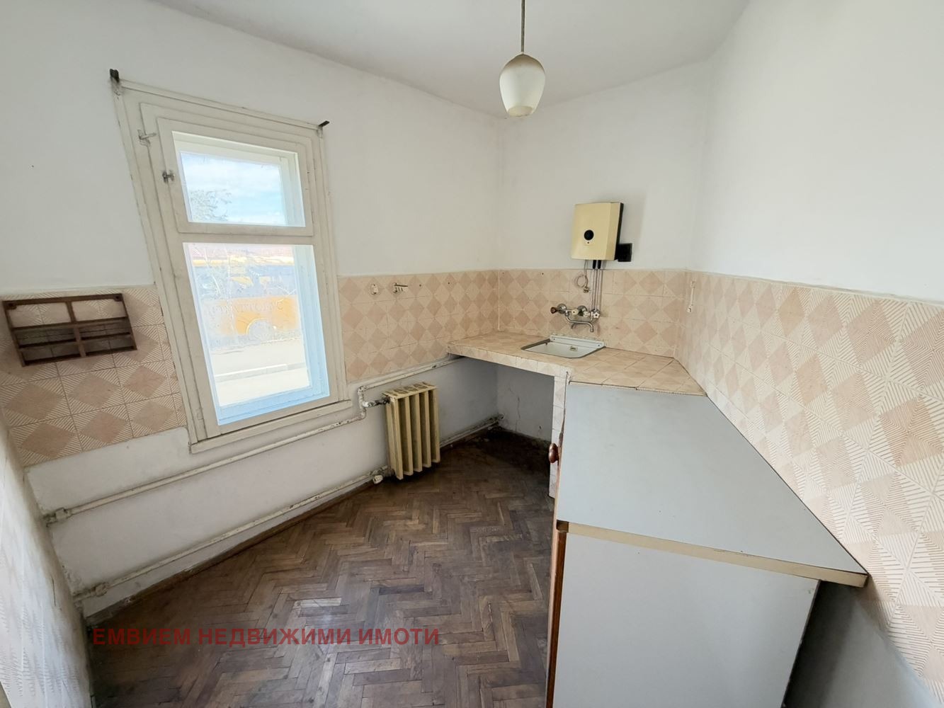 Продава ЕТАЖ ОТ КЪЩА, гр. Ловеч, Младост, снимка 6 - Етаж от къща - 56691520