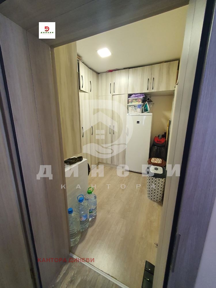 Продава ЕТАЖ ОТ КЪЩА, гр. Чирпан, област Стара Загора, снимка 5 - Етаж от къща - 52276191