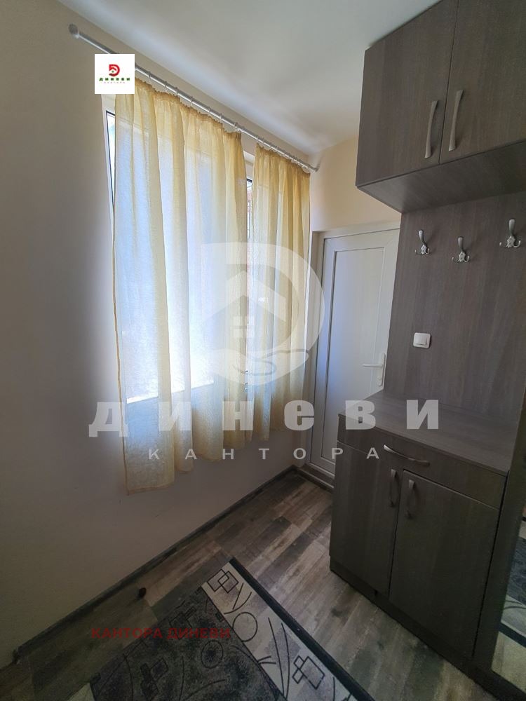 Продава ЕТАЖ ОТ КЪЩА, гр. Чирпан, област Стара Загора, снимка 3 - Етаж от къща - 52276191