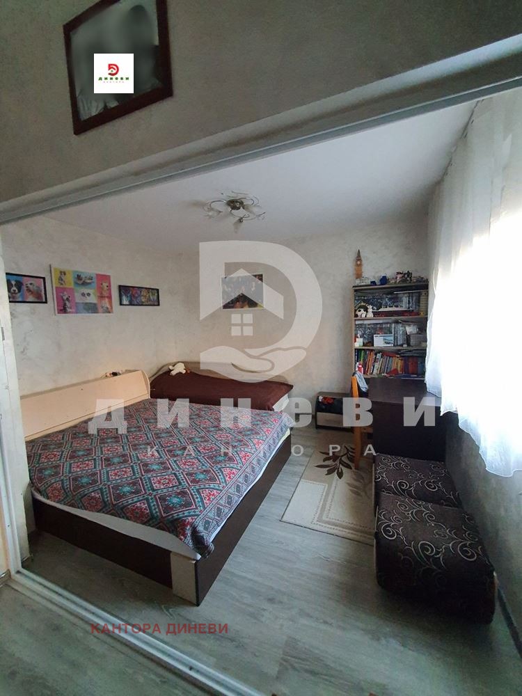 Продава ЕТАЖ ОТ КЪЩА, гр. Чирпан, област Стара Загора, снимка 9 - Етаж от къща - 52276191