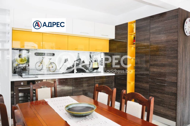 Till salu  Hus region Varna , Avren , 168 kvm | 86741954
