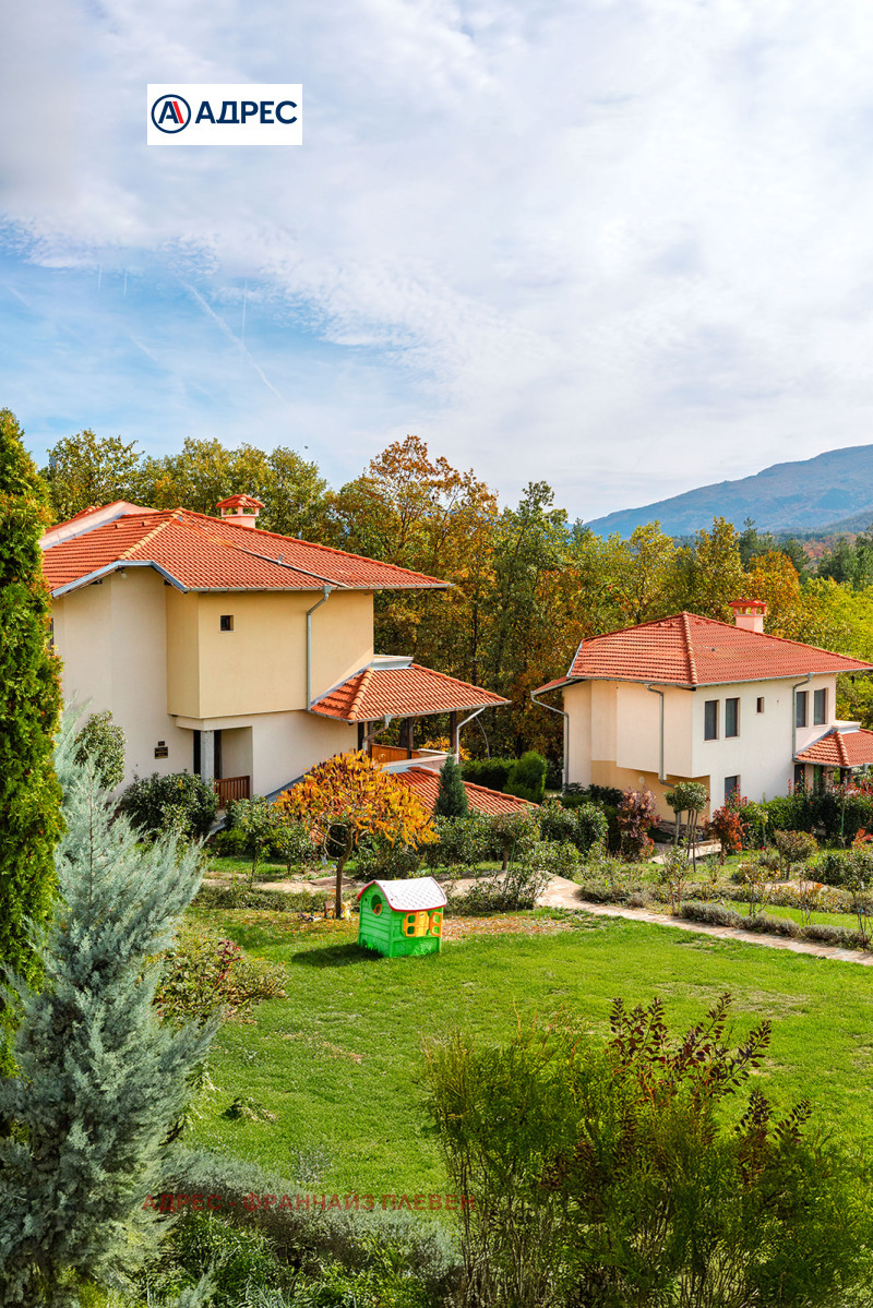 Продава КЪЩА, с. Гумощник, област Ловеч, снимка 16 - Къщи - 53004314