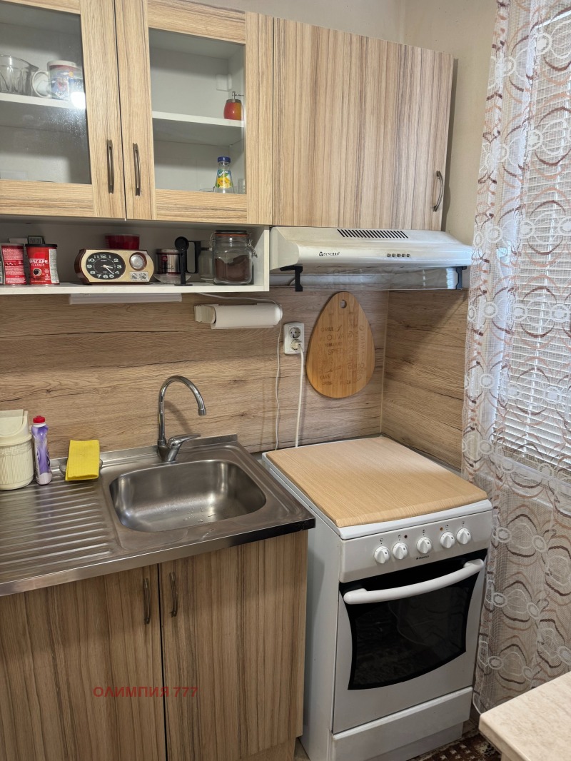 Продава  2-стаен град Плевен , Широк център , 50 кв.м | 13758389 - изображение [4]