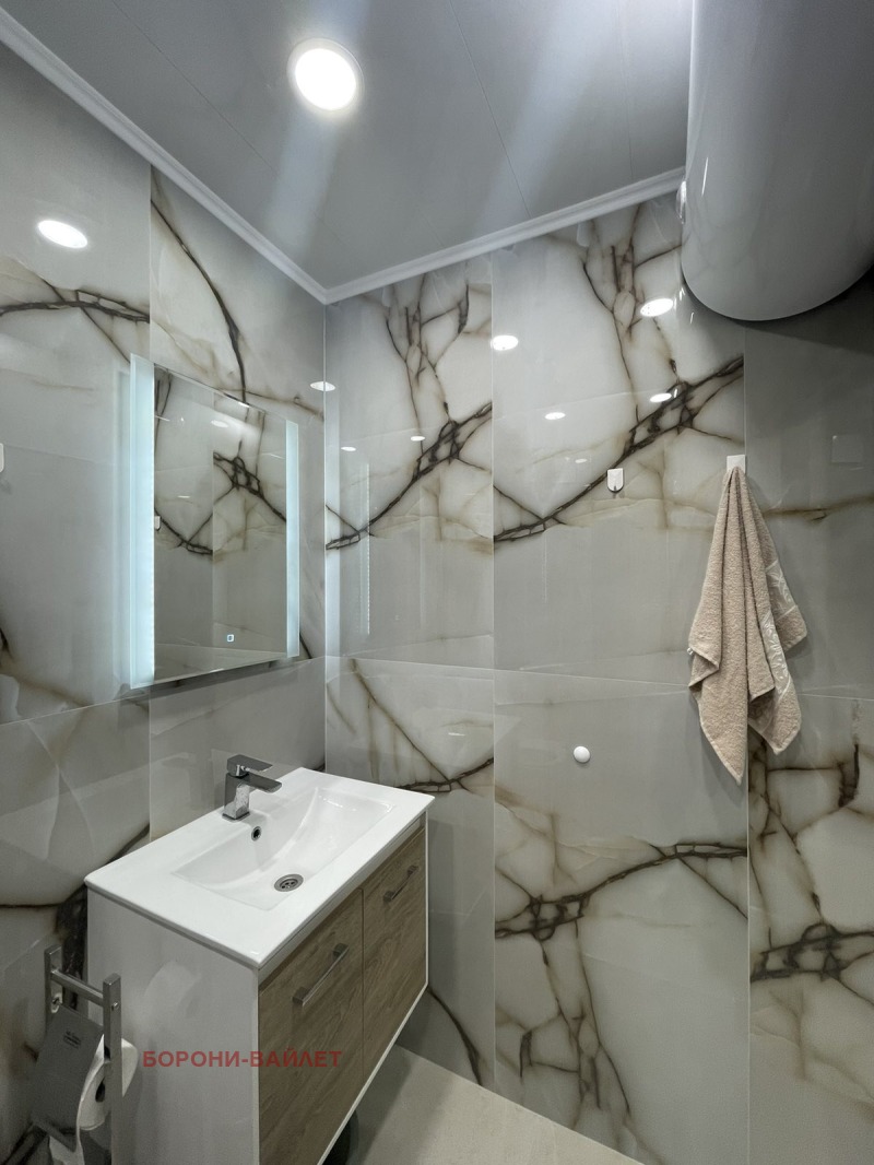 Продава  2-стаен град Пловдив , Остромила , 65 кв.м | 55672255 - изображение [12]