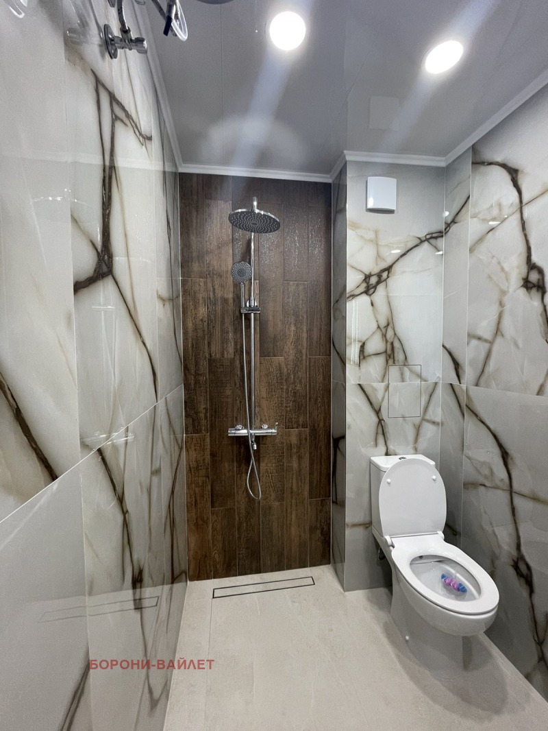 Продава  2-стаен град Пловдив , Остромила , 65 кв.м | 55672255 - изображение [11]