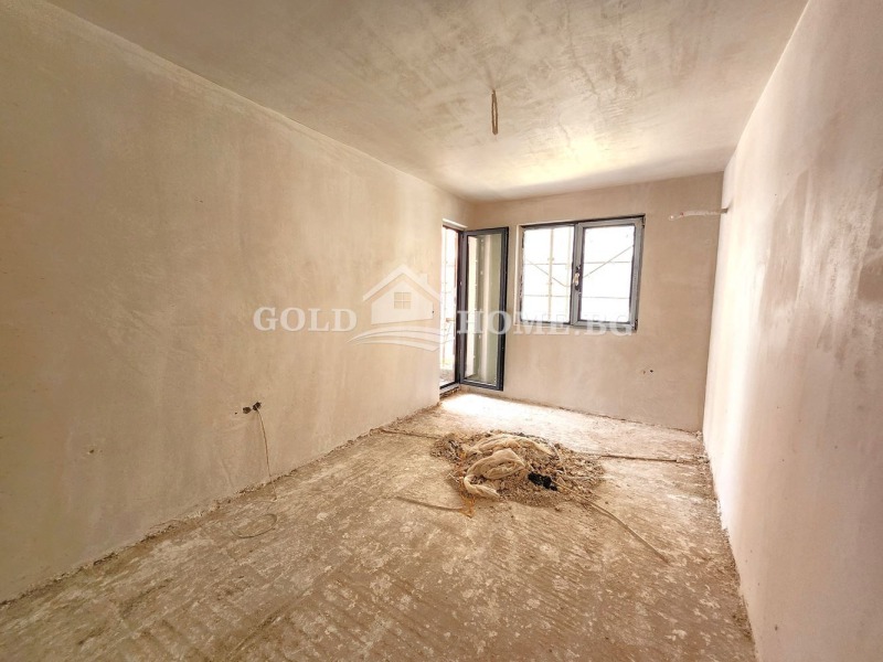En venta  2 dormitorios Plovdiv , Jristo Smirnenski , 102 metros cuadrados | 71123493 - imagen [2]