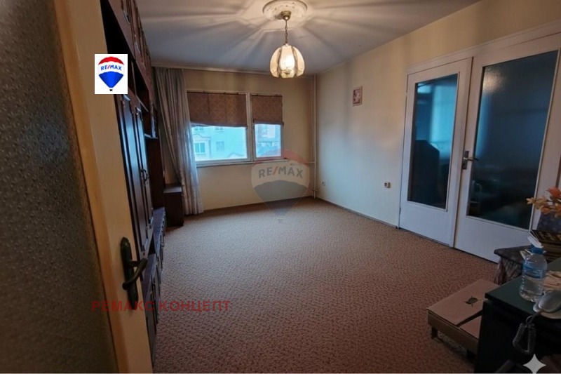 Продава МНОГОСТАЕН, гр. Шумен, Боян Българанов 2