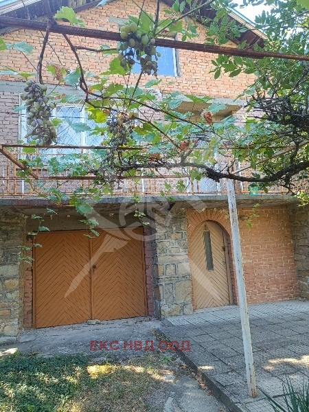 Продава КЪЩА, област Пловдив, с. Белащица • 250000 € • 11241705 — Holmes.bg