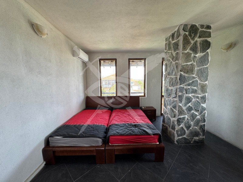 Продава КЪЩА, с. Бата, област Бургас, снимка 12 - Къщи - 53011045