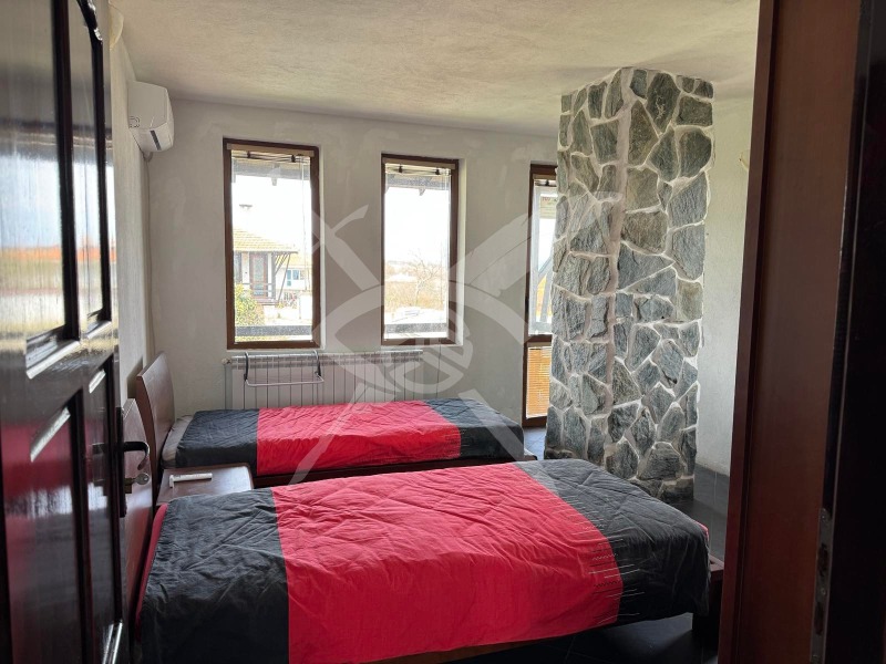 Продава КЪЩА, с. Бата, област Бургас, снимка 6 - Къщи - 53011045