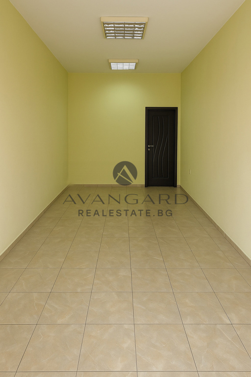 Na prodej  Prodejna Plovdiv , Kjučuk Pariž , 30 m2 | 93909398