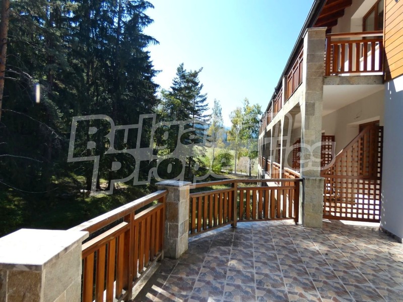 Продава ХОТЕЛ, с. Говедарци, област София област, снимка 17 - Хотели - 52716300