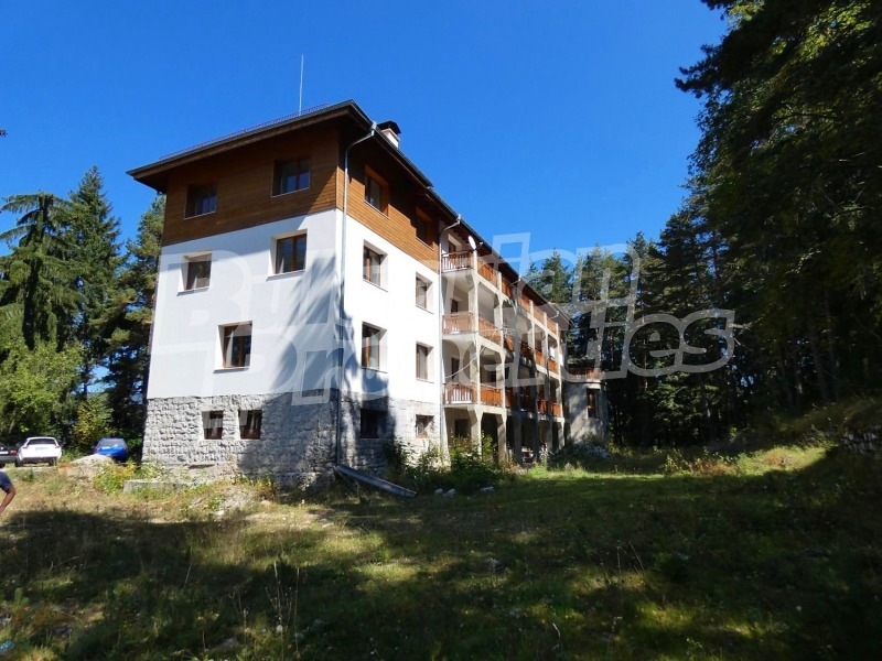 Продава ХОТЕЛ, с. Говедарци, област София област, снимка 4 - Хотели - 52716300