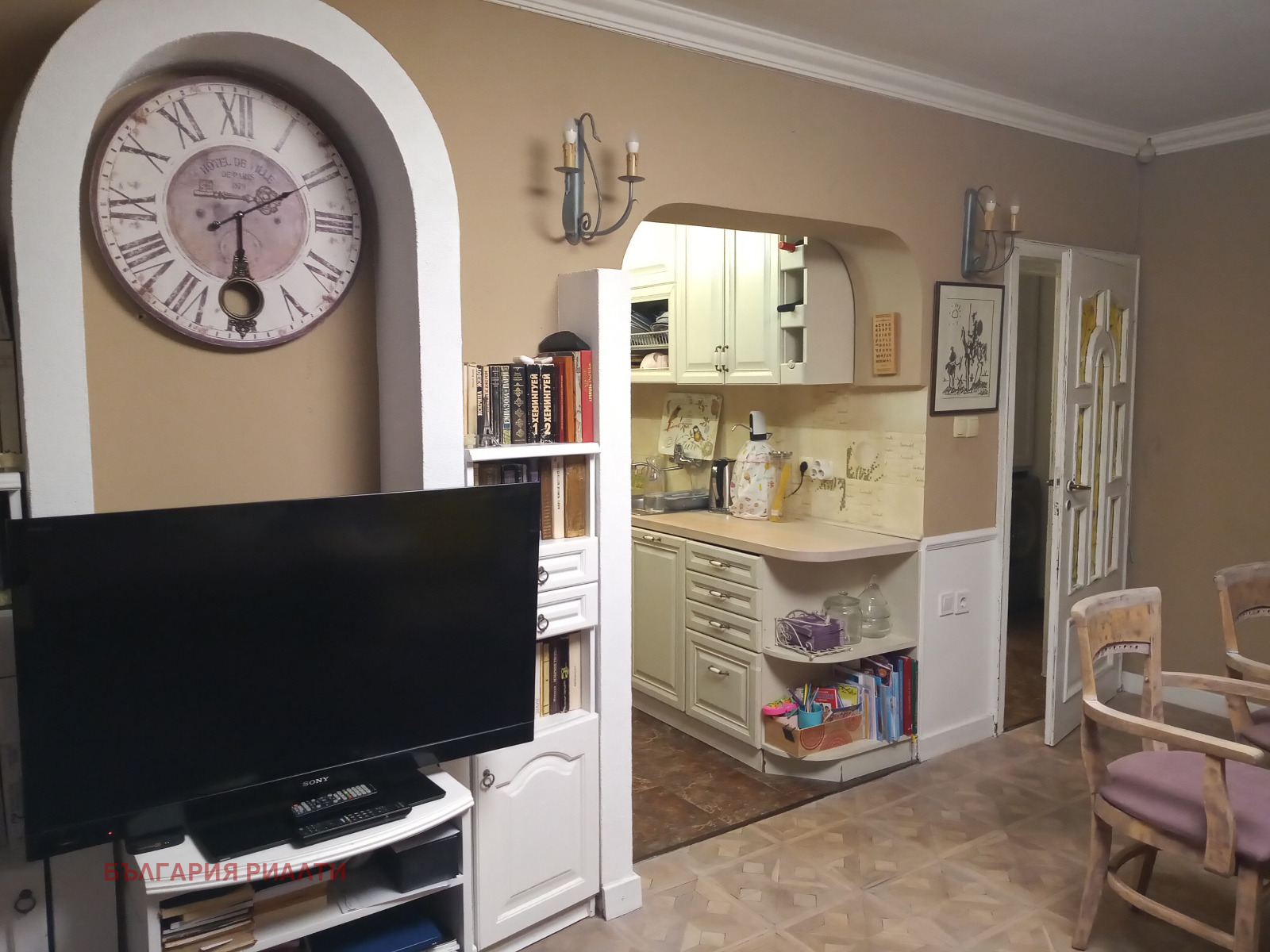 Продава 3-СТАЕН, гр. София, Банишора, снимка 2 - Апартаменти - 54190338