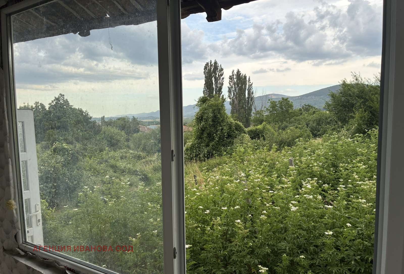 Продава КЪЩА, с. Лиляк, област Търговище, снимка 5 - Къщи - 55300148
